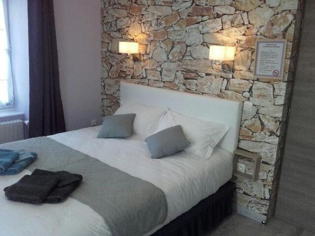 Aux Genets De Josephine Apartment Fournols Bagian luar foto
