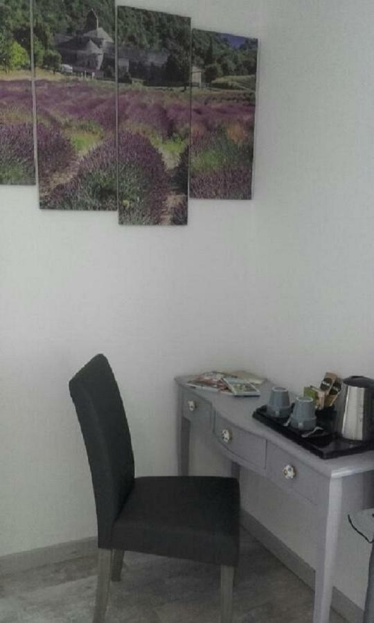 Aux Genets De Josephine Apartment Fournols Bagian luar foto